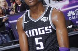 九游关于萨克拉门托国王加时末段绝杀压哨，志在全明星赛名次提升，目标明确，更衣室氛围转暖的信息