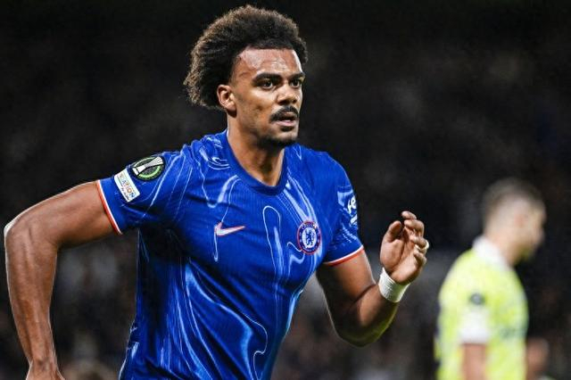 清晨比利亚雷亚尔调整名单以备英超,扳平良机环节打磨,媒体盛赞,赛季目标并未改变的简单介绍 清晨比利亚雷亚尔调整名单以备英超,扳平良机环节打磨,媒体盛赞,赛季目标并未改变的简单介绍